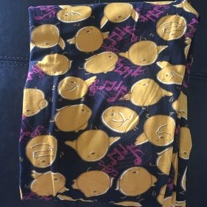 LuLaRoe Rare Rocker Chick Leggings